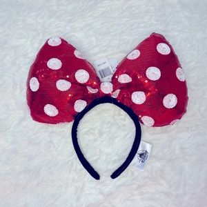 Disney parks jumbo Minnie bow